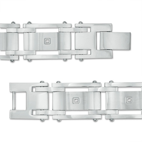 BRAND NEW Men’s 1/20 CT. T.W. Diamond Rectangle Link Bracelet in Stainless Steel - Picture 2 of 7